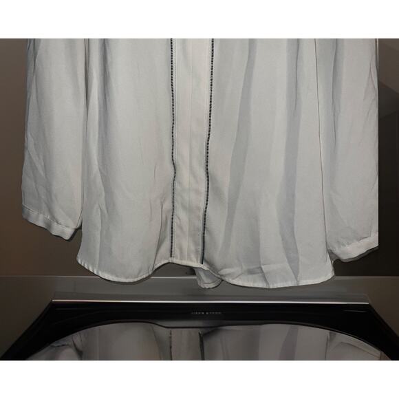 Calvin Klein Women’s V-Neck Zipper Piped Accent Blouse White City Chic Workwear - Picture 4 of 7